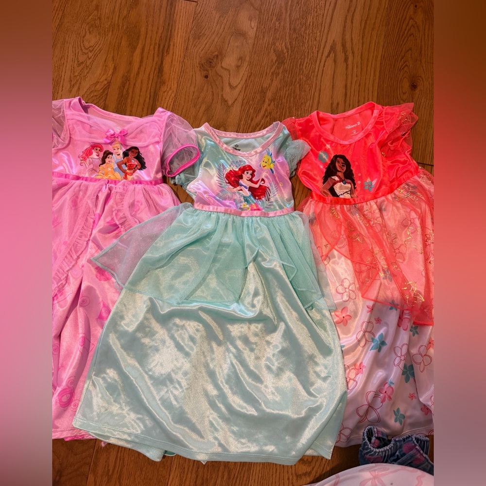 2T princess dress bundle- never worn